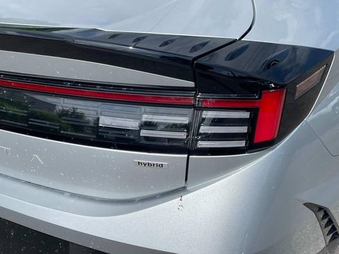 New 2025 Hyundai Sonata SEL image 11