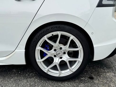Used 2024 Volkswagen Golf R AWD/4WD image 45