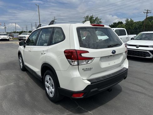 Used 2019 Subaru Forester AWD/4WD image 7