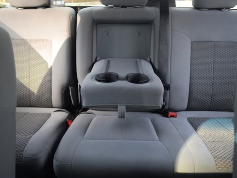 Used 2016 Ford F250 XLT w/ Camper Package image 15