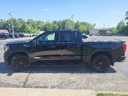 Used 2021 GMC Sierra 1500 Elevation w/ X31 Off-Road Package AWD/4WD image 12