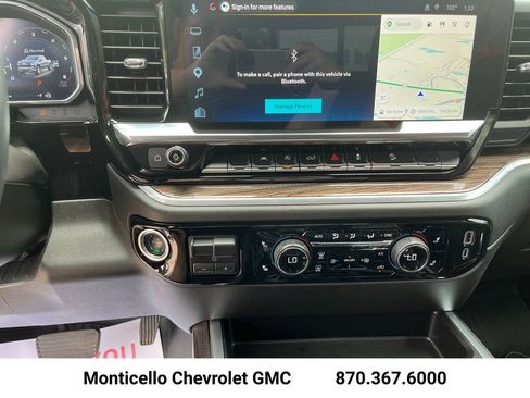 New 2026 Chevrolet Silverado 1500 RST w/ Convenience Package II AWD/4WD image 19