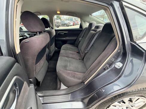 Used 2013 Nissan Altima 2.5 S FWD image 27