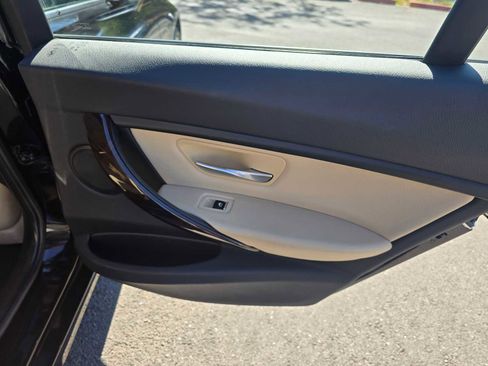 Used 2018 BMW 320i Sedan image 13