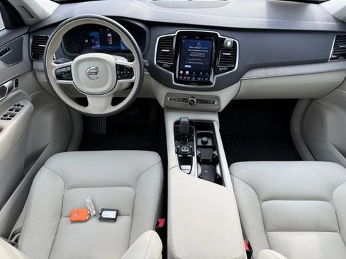 Certified 2024 Volvo XC90 B6 Plus w/ Protection Package Premier AWD/4WD image 9