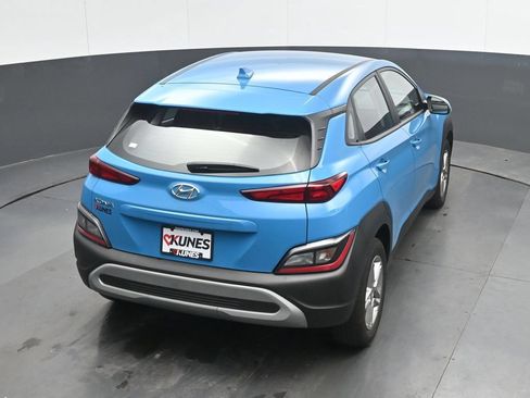 Used 2023 Hyundai Kona SE FWD image 28