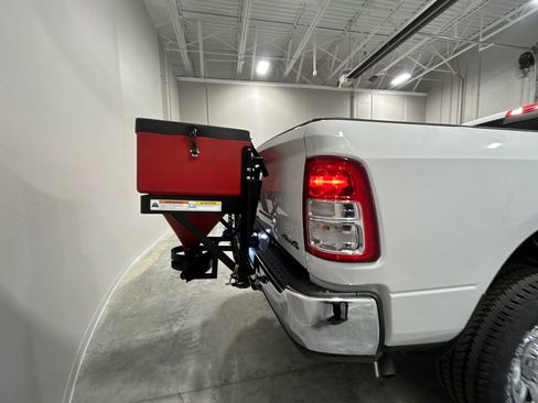 New 2024 RAM 2500 Tradesman w/ Chrome Appearance Group image 6