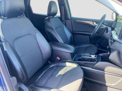 Used 2023 Ford Escape SE FWD image 27