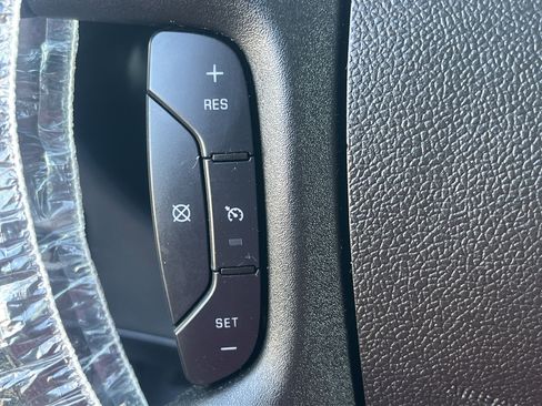 Used 2024 Chevrolet Express 2500 w/ Driver Convenience Package image 20