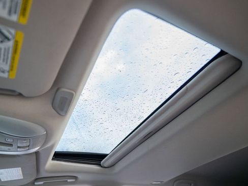 Used 2019 INFINITI QX60 Luxe w/ Essential Package image 30