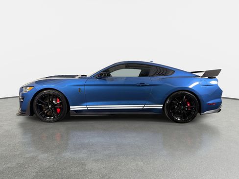 Used 2021 Ford Mustang Shelby GT500 w/ Technology Package RWD image 13
