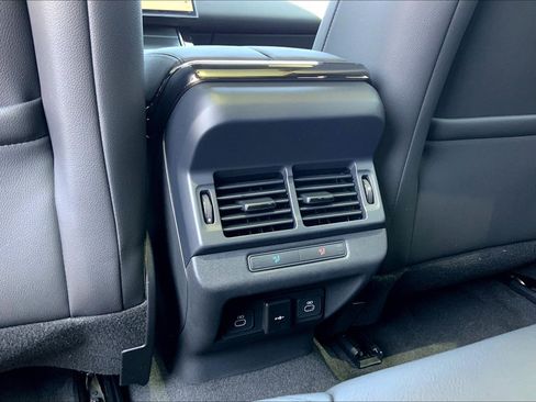 New 2026 Land Rover Range Rover Evoque S image 20