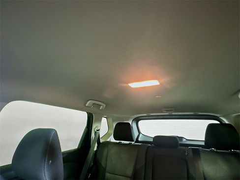 Used 2024 Nissan Rogue SV image 20