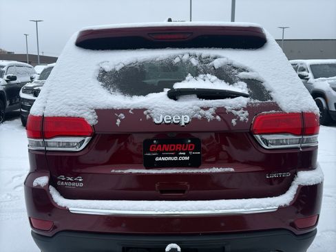 Used 2017 Jeep Grand Cherokee Limited w/ Trailer Tow Group IV image 7