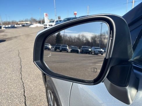 Certified 2022 Toyota Highlander XLE image 7