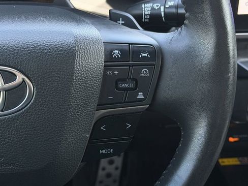 Used 2025 Toyota Camry XSE w/ Premium Plus Package image 15