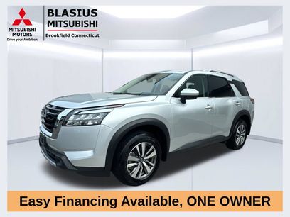 Used 2025 Nissan Pathfinder SL