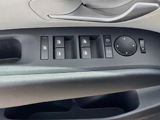 New 2026 Hyundai Tucson SEL Plus FWD image 17