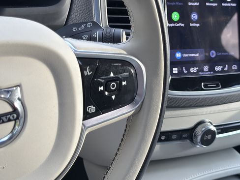 Certified 2023 Volvo XC90 B5 Core w/ Protection Package Premier AWD/4WD image 20