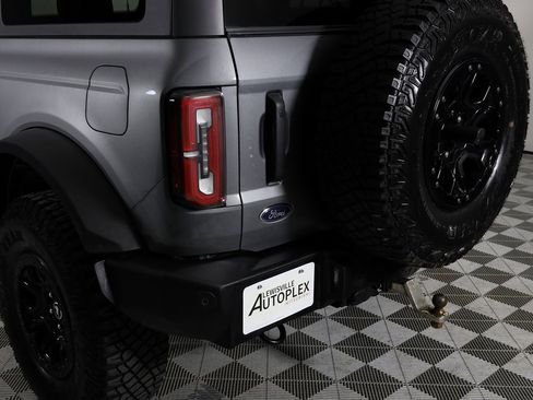 Used 2023 Ford Bronco Wildtrak image 52