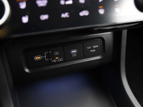 New 2026 Hyundai Tucson Limited image 30