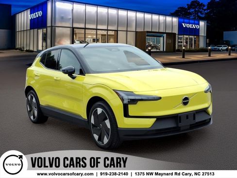 Used 2025 Volvo EX30 Plus w/ Climate Package AWD/4WD image 1