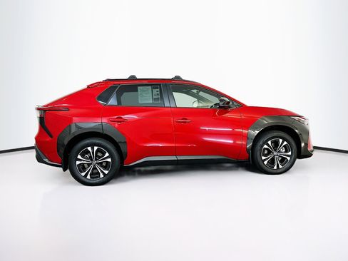 Used 2024 Toyota bZ4X XLE w/ Weather Package image 10