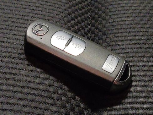 Used 2016 MAZDA CX-5 Touring image 32