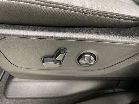 Used 2020 RAM 1500 Big Horn image 12