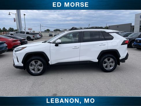 Used 2024 Toyota RAV4 XLE w/ Convenience Package FWD image 5