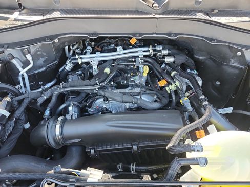 New 2026 Ford Explorer Active w/ Active Comfort Package image 24