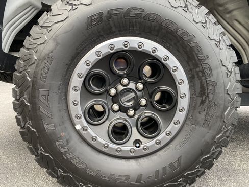 Used 2024 Ford F150 Raptor image 47