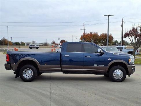 Used 2019 RAM 3500 Limited image 2