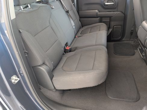 Used 2021 Chevrolet Silverado 1500 Custom image 19