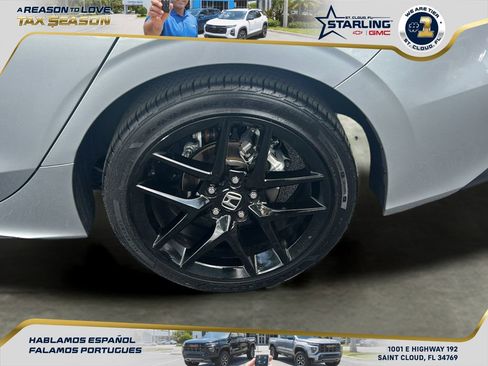 Used 2025 Honda Civic Sport image 11