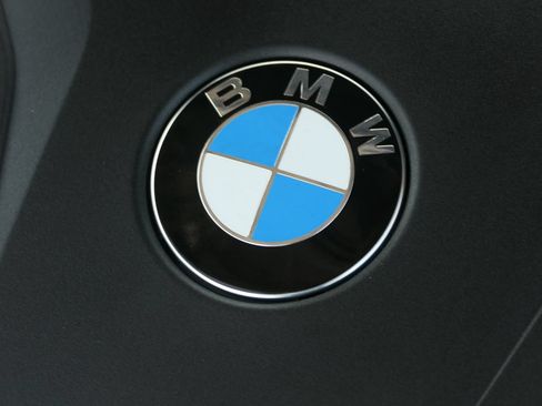 Used 2025 BMW X4 xDrive30i w/ Premium Package AWD/4WD image 32