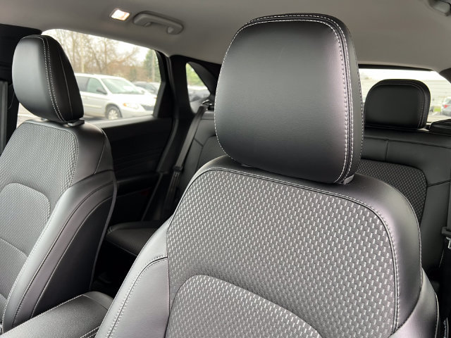 New 2024 Ford Escape SE FWD image 9