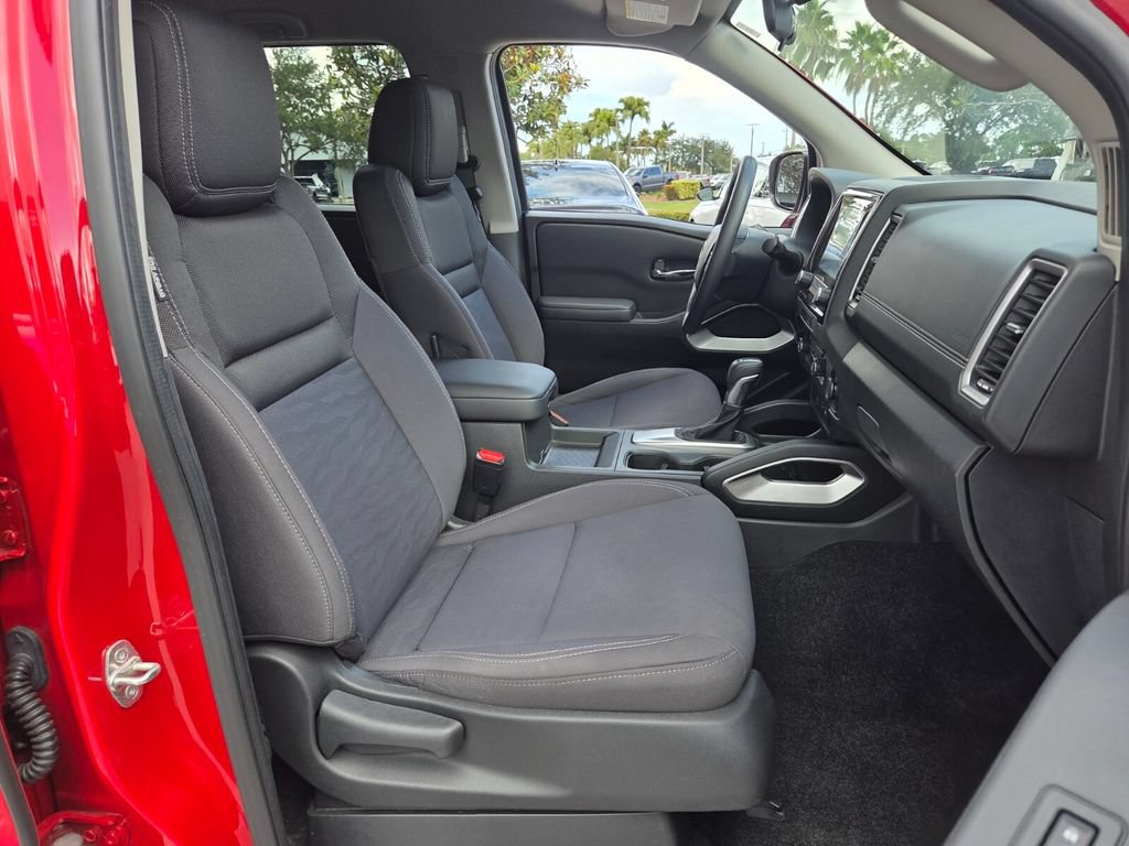Used 2023 Nissan Frontier SV w/ Technology Package AWD/4WD image 19