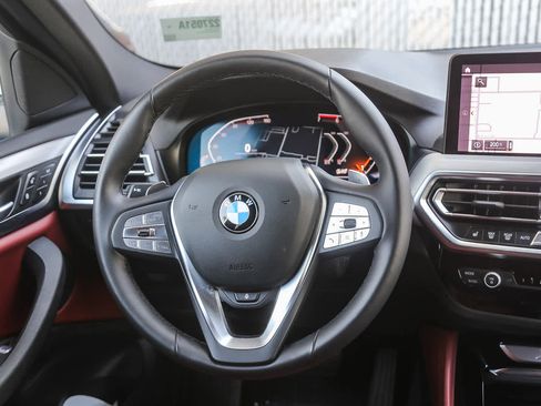 Certified 2023 BMW X4 xDrive30i w/ Premium Package image 12