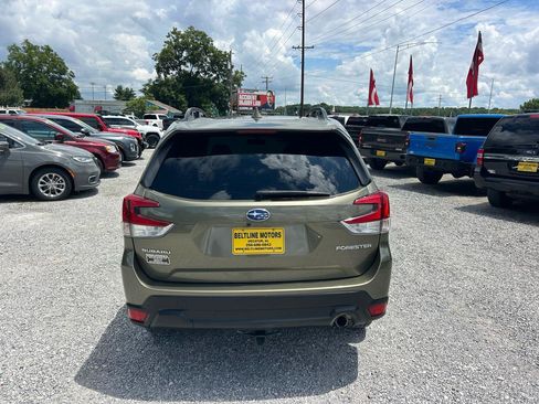 Used 2022 Subaru Forester Limited AWD/4WD image 15