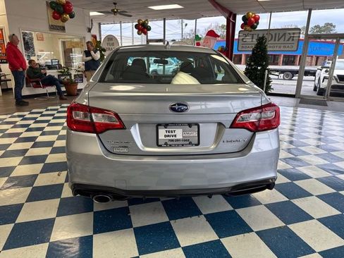 Used 2018 Subaru Legacy 2.5i Limited image 6