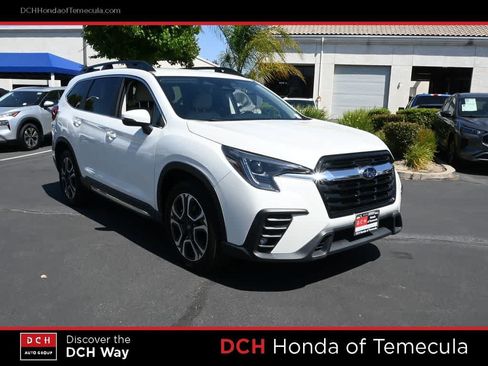 Used 2023 Subaru Ascent Limited AWD/4WD image 3