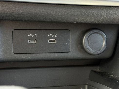 Used 2025 Nissan Rogue SV AWD/4WD image 20