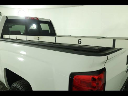 Used 2015 Chevrolet Silverado 1500 LTZ AWD/4WD image 11