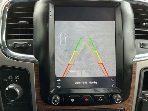 Used 2018 RAM 2500 Laramie w/ Convenience Group image 14