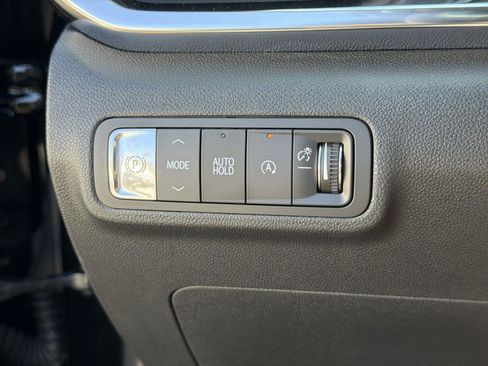Used 2026 GMC Terrain Elevation w/ Black Edition FWD image 17