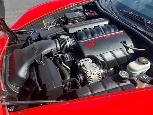 Used 2010 Chevrolet Corvette Convertible w/ Preferred Equipment Group image 15