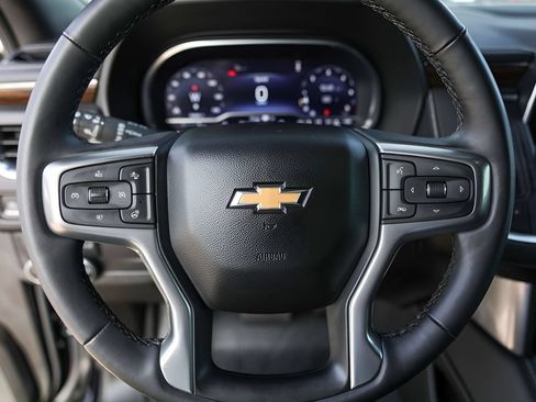 Used 2023 Chevrolet Tahoe Premier RWD image 15