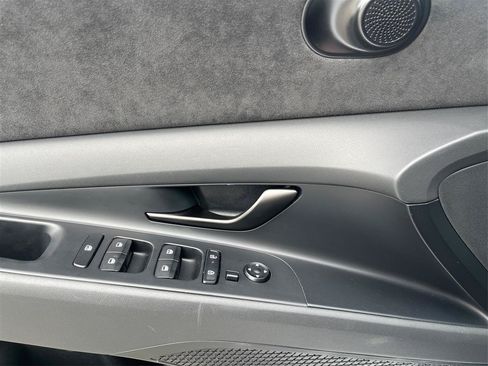 Used 2025 Hyundai Elantra N FWD image 20