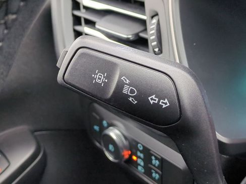 Used 2022 Ford Escape SEL w/ Class II Trailer Tow Package image 26